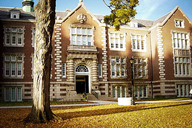 4. Vassar College